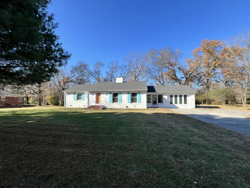 1310 Trotwood Ave, Columbia, TN 38401
