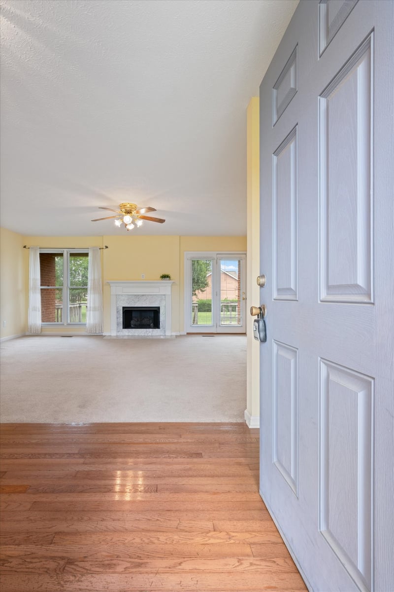 1725 Hollow Oak Dr, Lebanon, TN 37087
