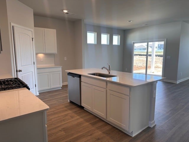 2210 Quinn Dr, White House, TN 37188