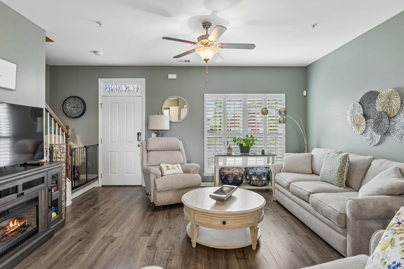 2046 Hemlock Dr, Spring Hill, TN 37174