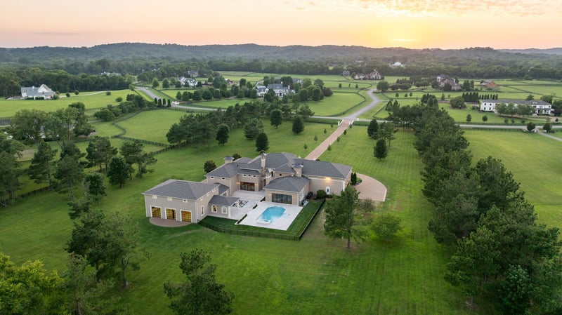4212 Two Rivers Ln, Franklin, TN 37069