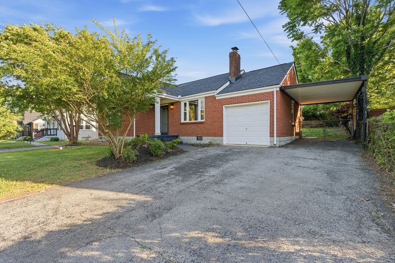 1140 Ardee Ave, Nashville, TN 37216