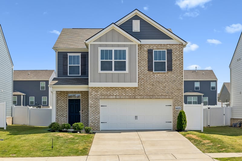 6022 Christeene Ct, White House, TN 37188