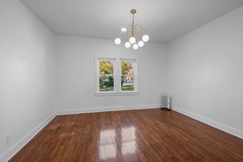1525 Riverside Dr, Nashville, TN 37206