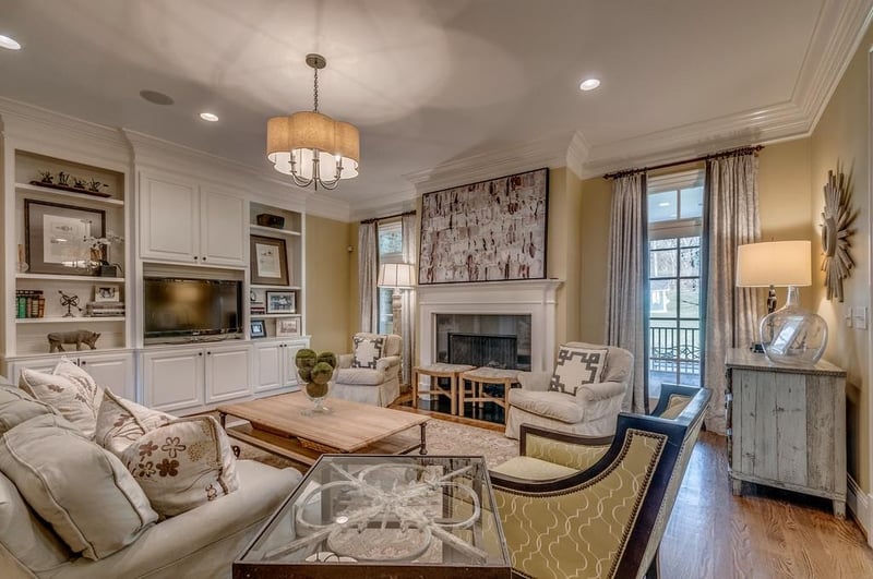 1330 Burton Valley Rd, Nashville, TN 37215