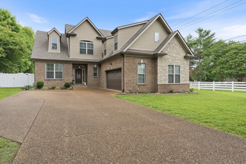 1600 Inverness Dr, Spring Hill, TN 37174