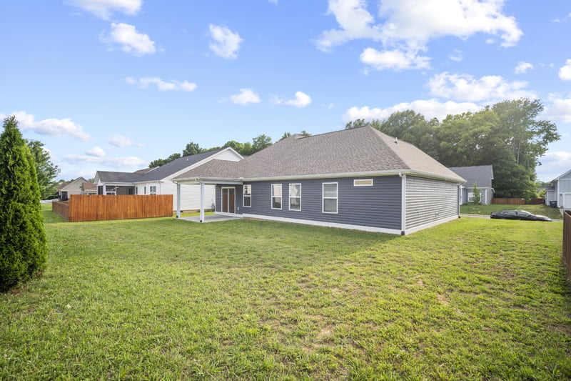 248 Fieldstone Ln, Springfield, TN 37172
