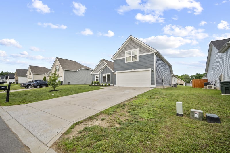 248 Fieldstone Ln, Springfield, TN 37172