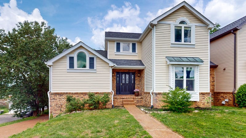 2128 E Hill Dr, Madison, TN 37115