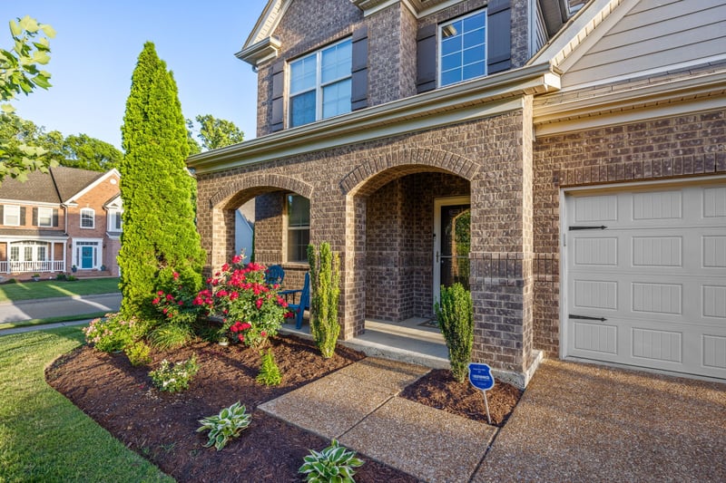 1079 Solomon Ln, Spring Hill, TN 37174
