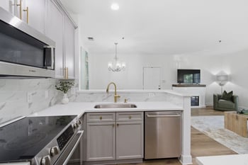 7003 Lenox Village Dr #B9, Nashville, TN 37211