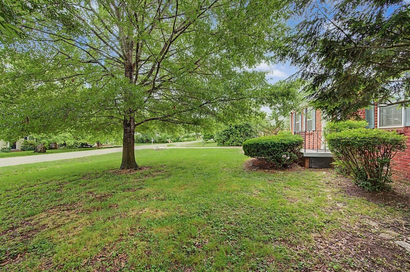 2840 Blue Brick Dr, Nashville, TN 37214