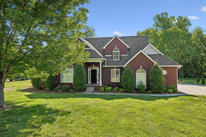 450 Bonnie Valley Dr, Lebanon, TN 37087