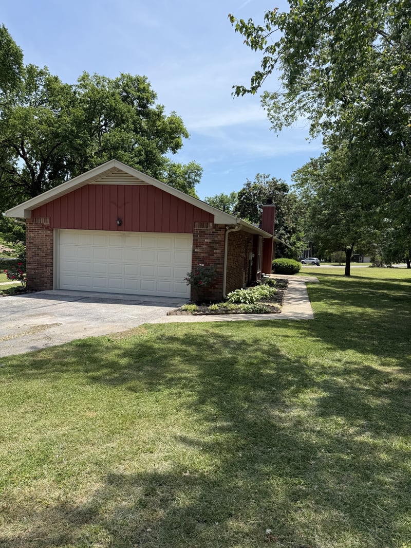 301 Glenwood Dr, Mount Juliet, TN 37122