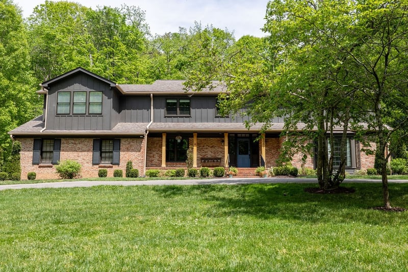 6001 Andover Dr, Nashville, TN 37215
