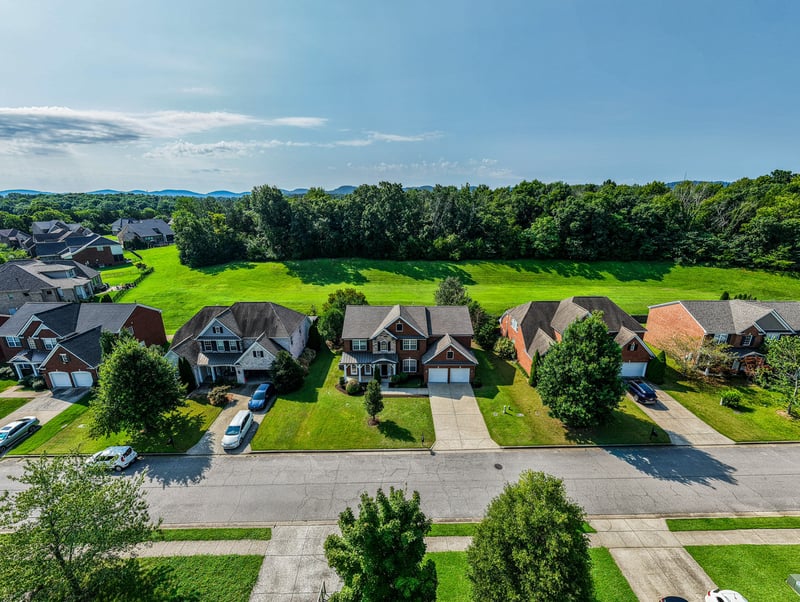 2013 Delaware Dr, Nolensville, TN 37135