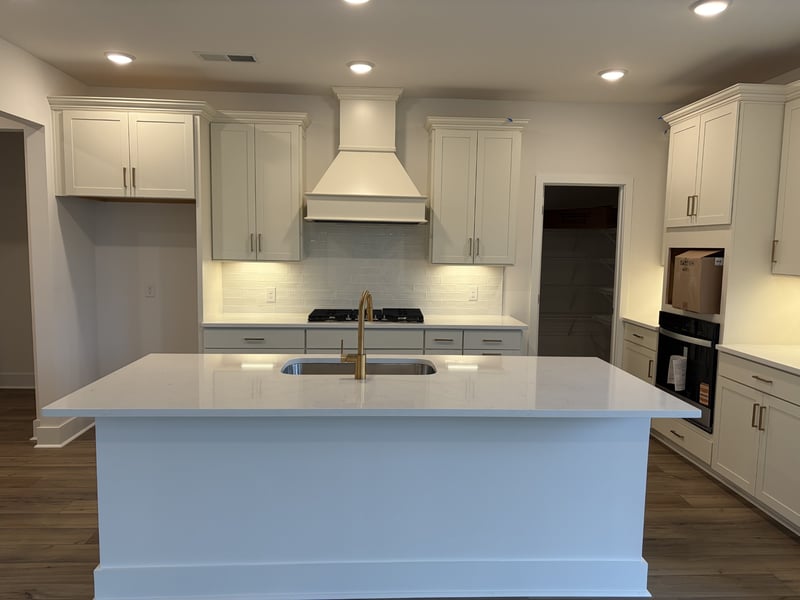 1408 Arbor Pk, Hendersonville, TN 37075