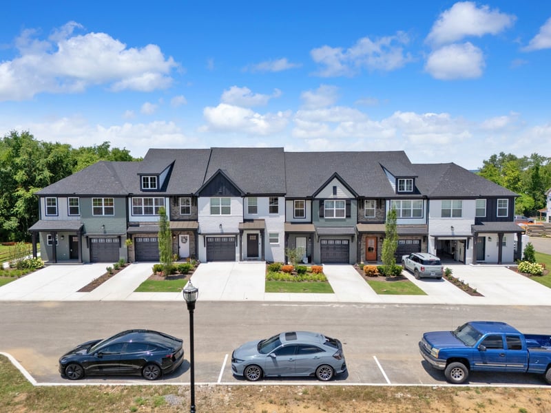 163 Rothwood Pvt Dr, Hendersonville, TN 37075