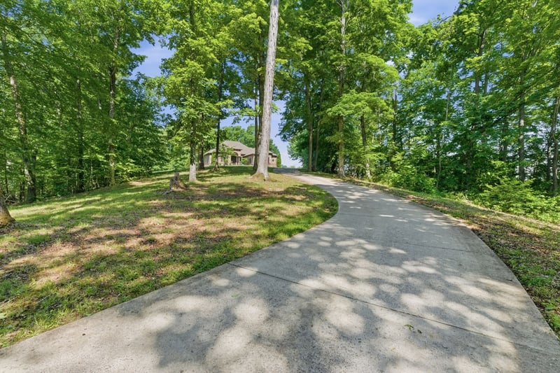 2857 New Hope Rd, Hendersonville, TN 37075