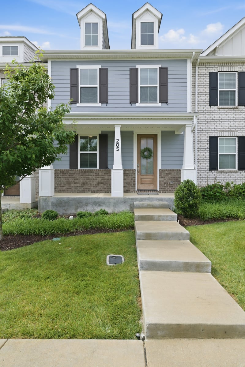 205 Southmen Ln, Spring Hill, TN 37174