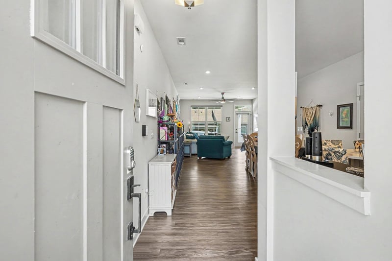 404 S Downs Cir, Goodlettsville, TN 37072