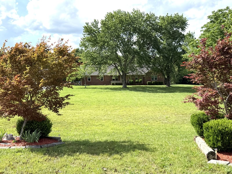 3168 Maxey Rd, Cedar Hill, TN 37032