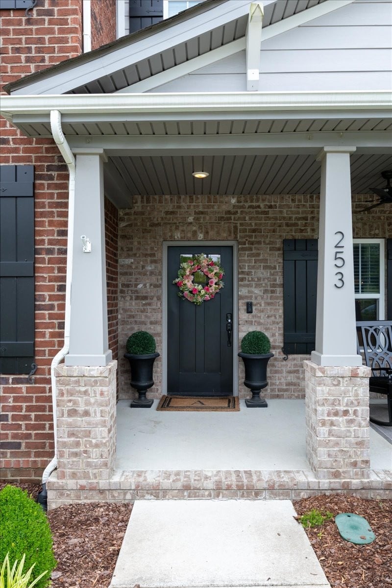 253 Grandstand Blvd, Gallatin, TN 37066
