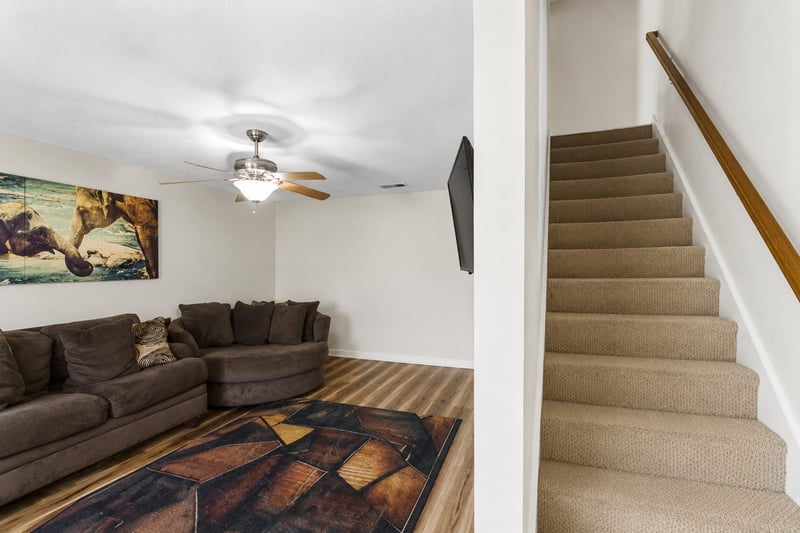 702 Enon Springs Rd, Smyrna, TN 37167