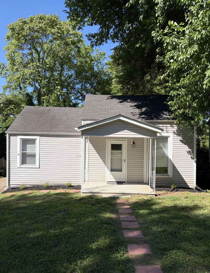 605 Transit Ave, Columbia, TN 38401