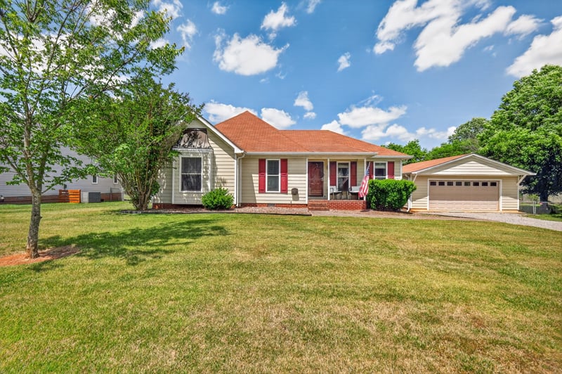 3223 Westbrook Dr, Murfreesboro, TN 37130
