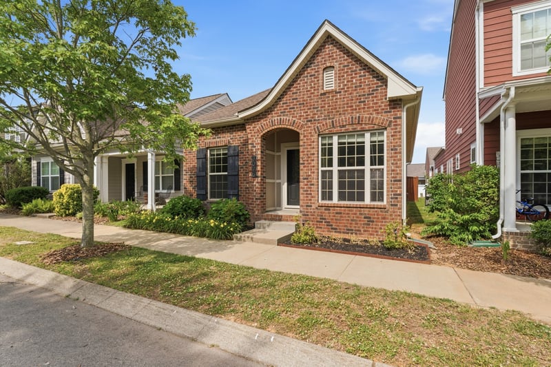 3025 Bienville Dr, Smyrna, TN 37167