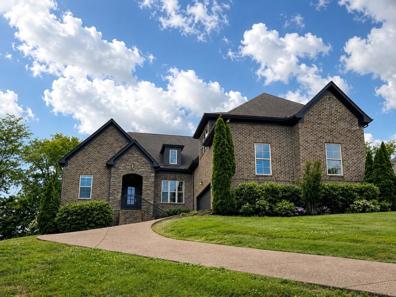 1038 Island Brook Dr, Hendersonville, TN 37075