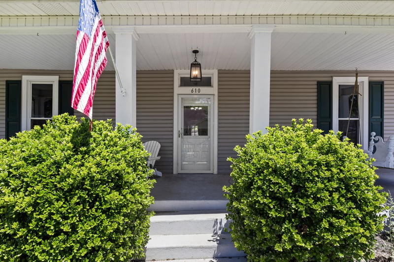 610 E Main St, Watertown, TN 37184