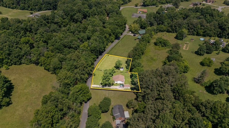 3471 Honey Run Rd, White House, TN 37188
