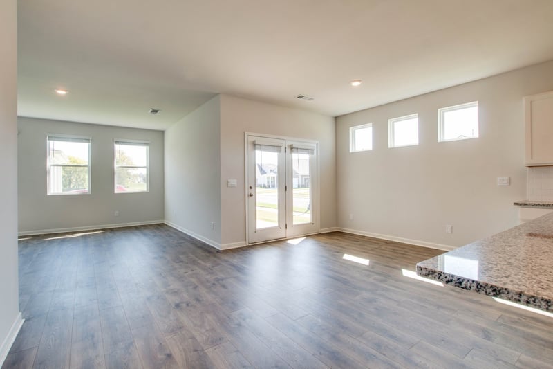 2201 Quinn Dr, White House, TN 37188