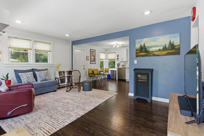 800 Oak St, Nashville, TN 37216