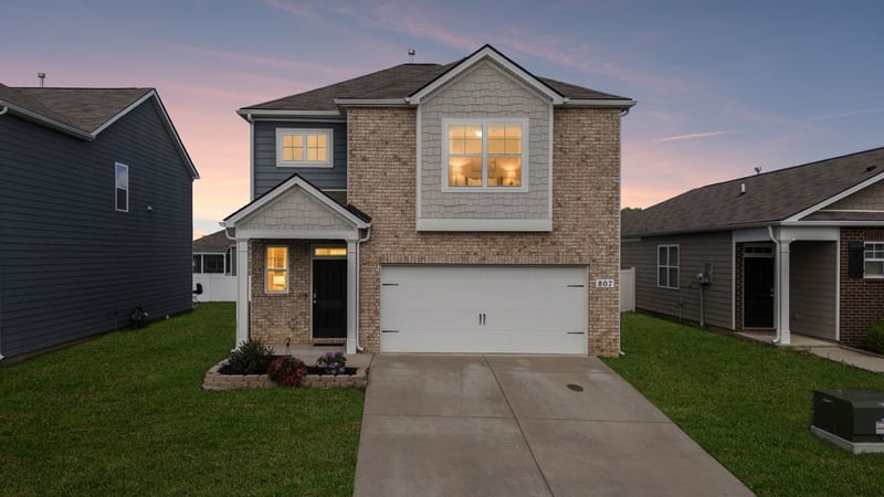 807 Long Leaf Rd, Lebanon, TN 37087