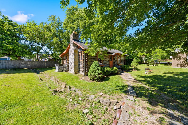 3511 Golf St, Nashville, TN 37216