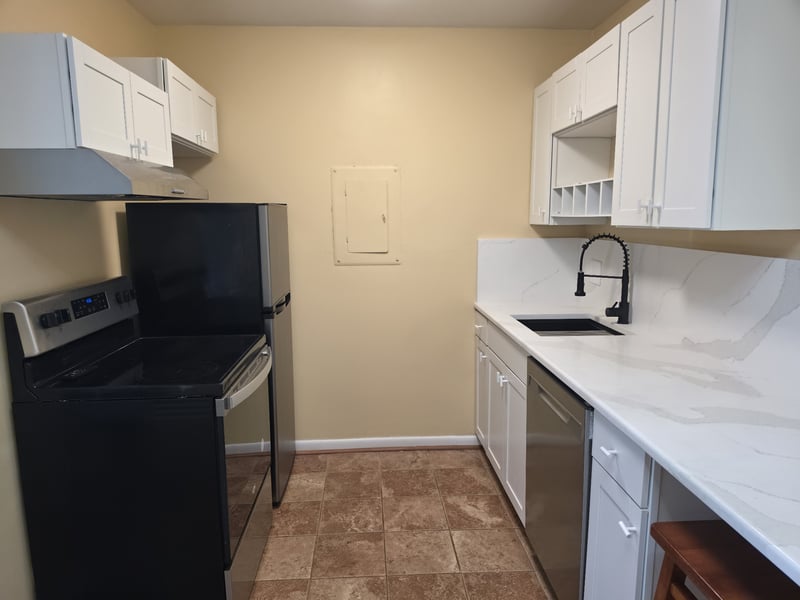 2601 Hillsboro Pike #E6, Nashville, TN 37212