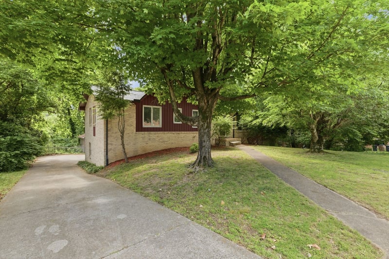 4912 Olivia Dr, Antioch, TN 37013