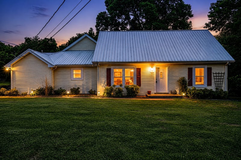 129 Oakland Dr, Gallatin, TN 37066