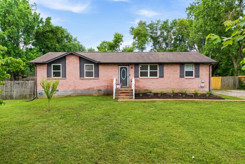 5635 Harpeth Haven Dr, Pegram, TN 37143