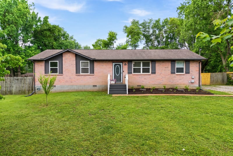 5635 Harpeth Haven Dr, Pegram, TN 37143