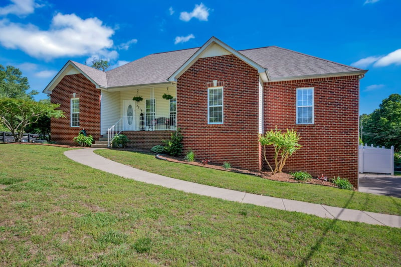 7316 Old Nashville Rd, Fairview, TN 37062