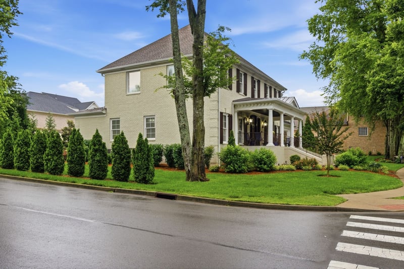 128 Deejay Dr, Franklin, TN 37064