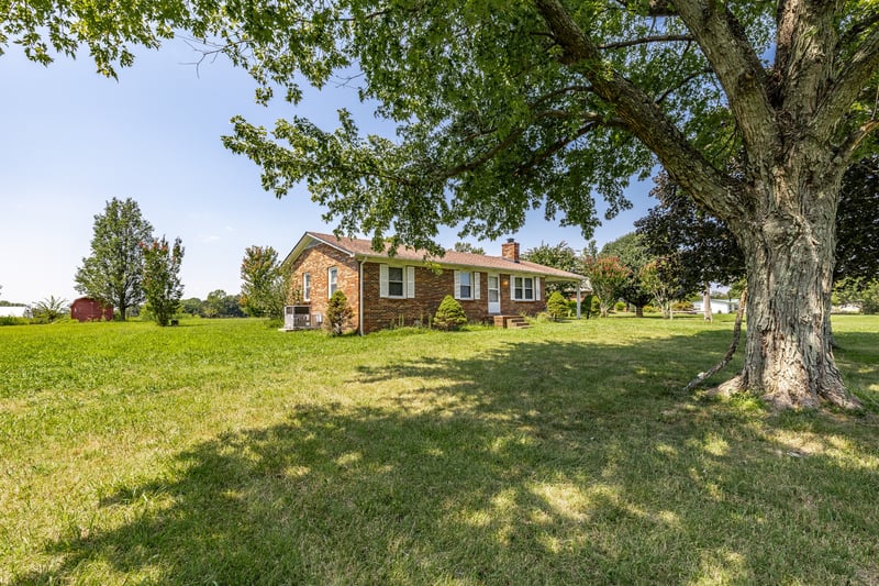 241 Corinth Rd, Portland, TN 37148
