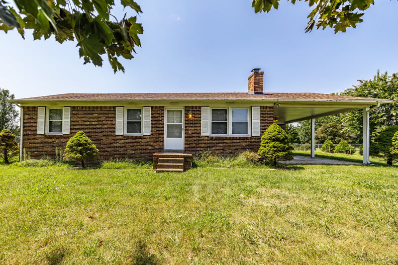 241 Corinth Rd, Portland, TN 37148