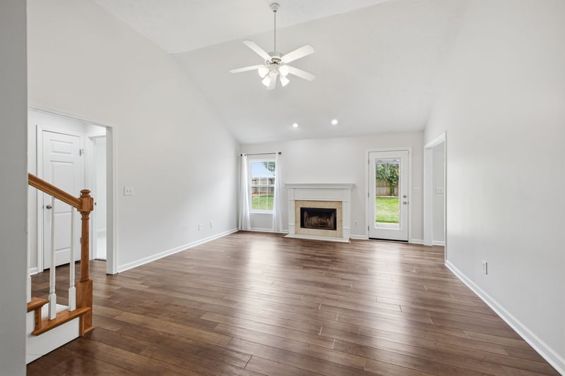 1006 Chapmans Crossing Dr, Spring Hill, TN 37174