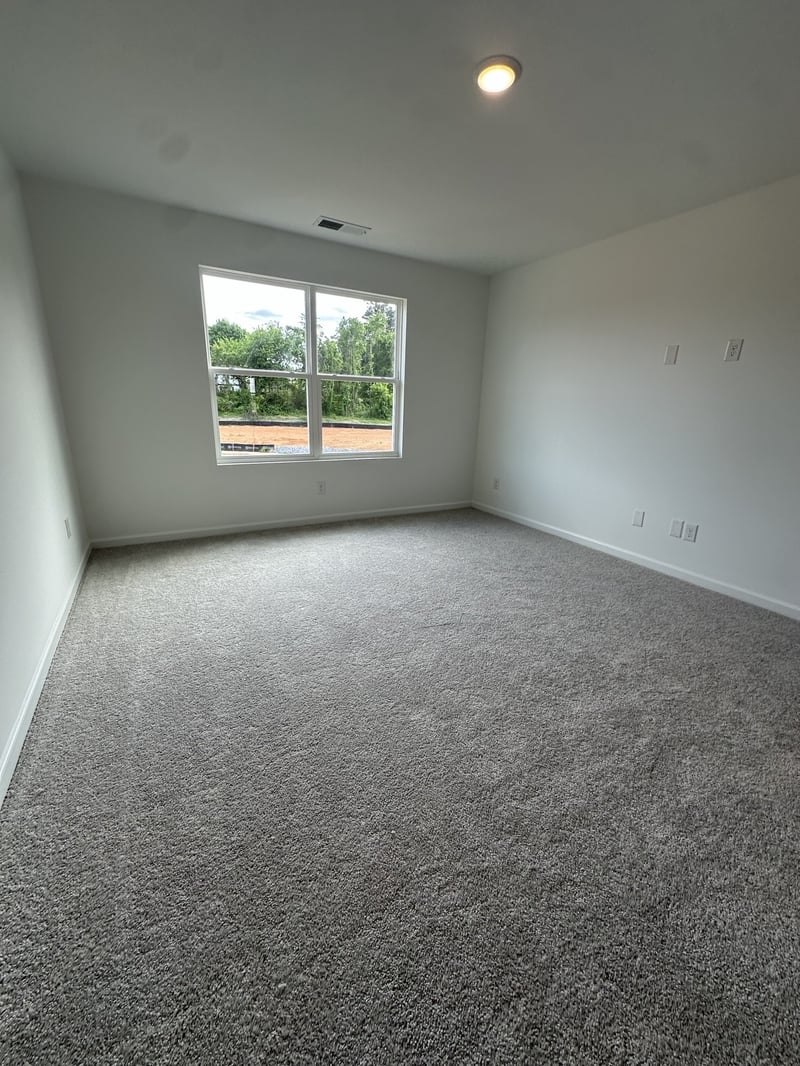 218 Darlington Dr, Dickson, TN 37055