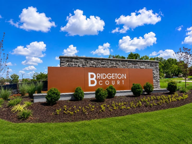 220 Darlington Dr, Dickson, TN 37055